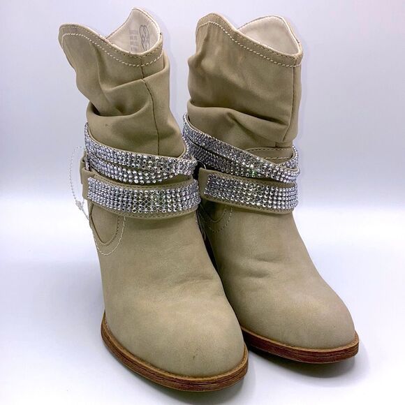 Womens Daisy Fuentes Heeled Booties Ankle Boots Shoes Size 5.5 - Picture 1 of 7